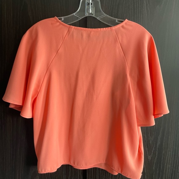 Flowy Blouse - Picture 2 of 2